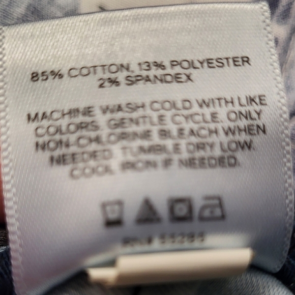 Express Women's Dark Blue Skinny Jeans with Sleek Fit - Size 4L - Picture 5 of 5